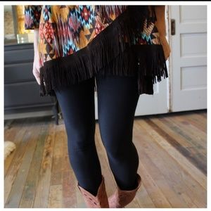 Infinity Raine black leggings